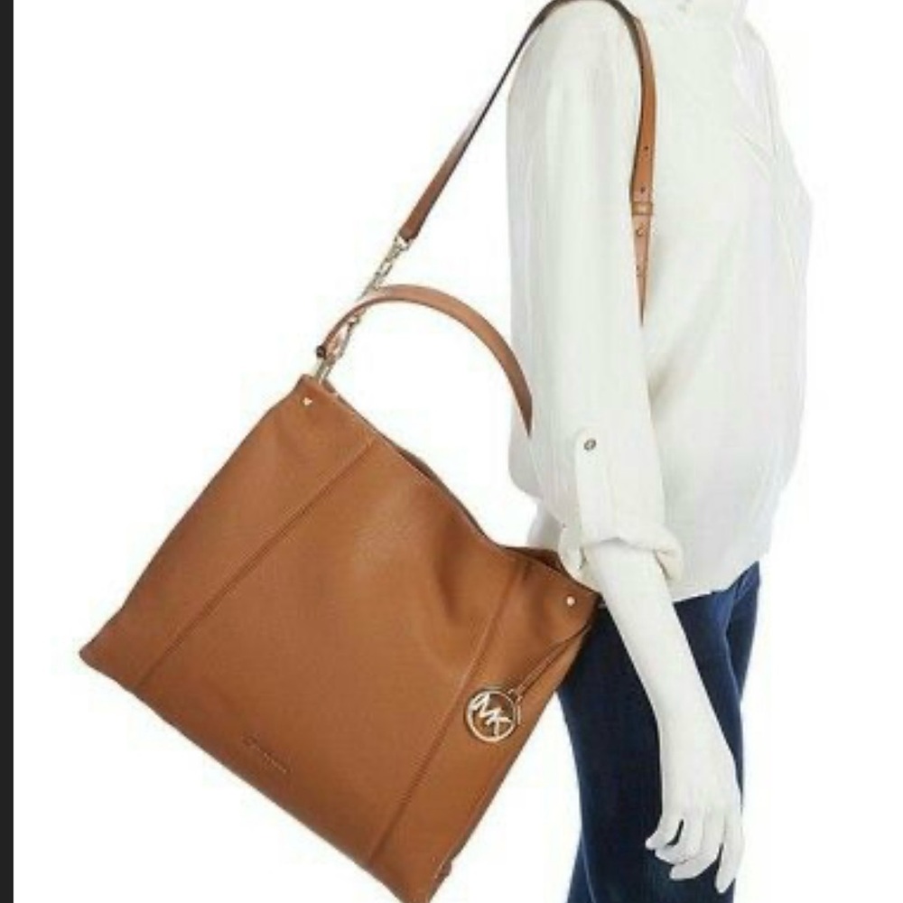 Michael Kors, designer purse, Lex in acorn, leather, non-smoking home, no flaws. - Picture 9 of 10